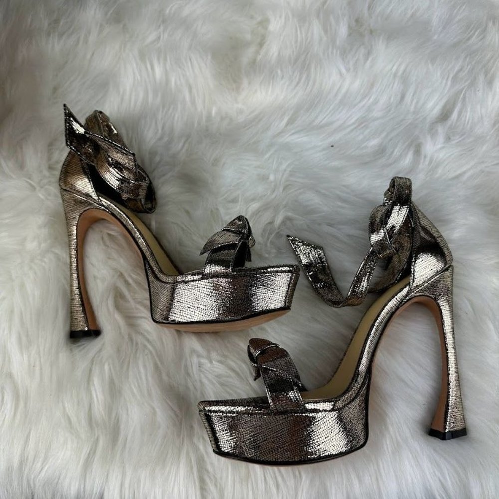 Alexandre Birman Clarita Architectural 100 Heel in Golden - Picture 6 of 8
